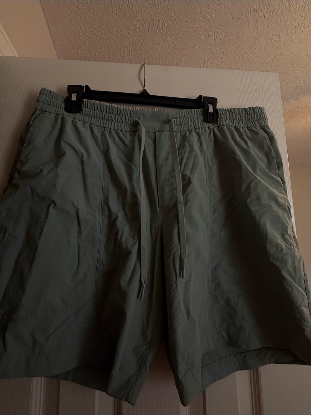 lululemon athletica Men's Drawstring Shorts in Olive